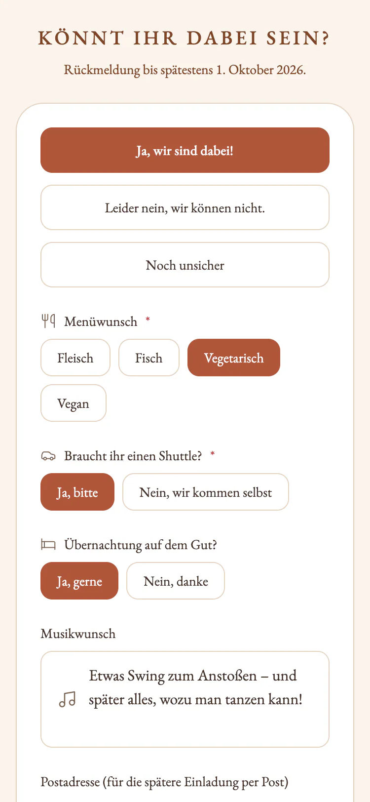 Antwortformular der Gästekarte in der Vorlage „Bogen & Terracotta“ mit Zu- und Absage, Menüwunsch und weiteren Fragen